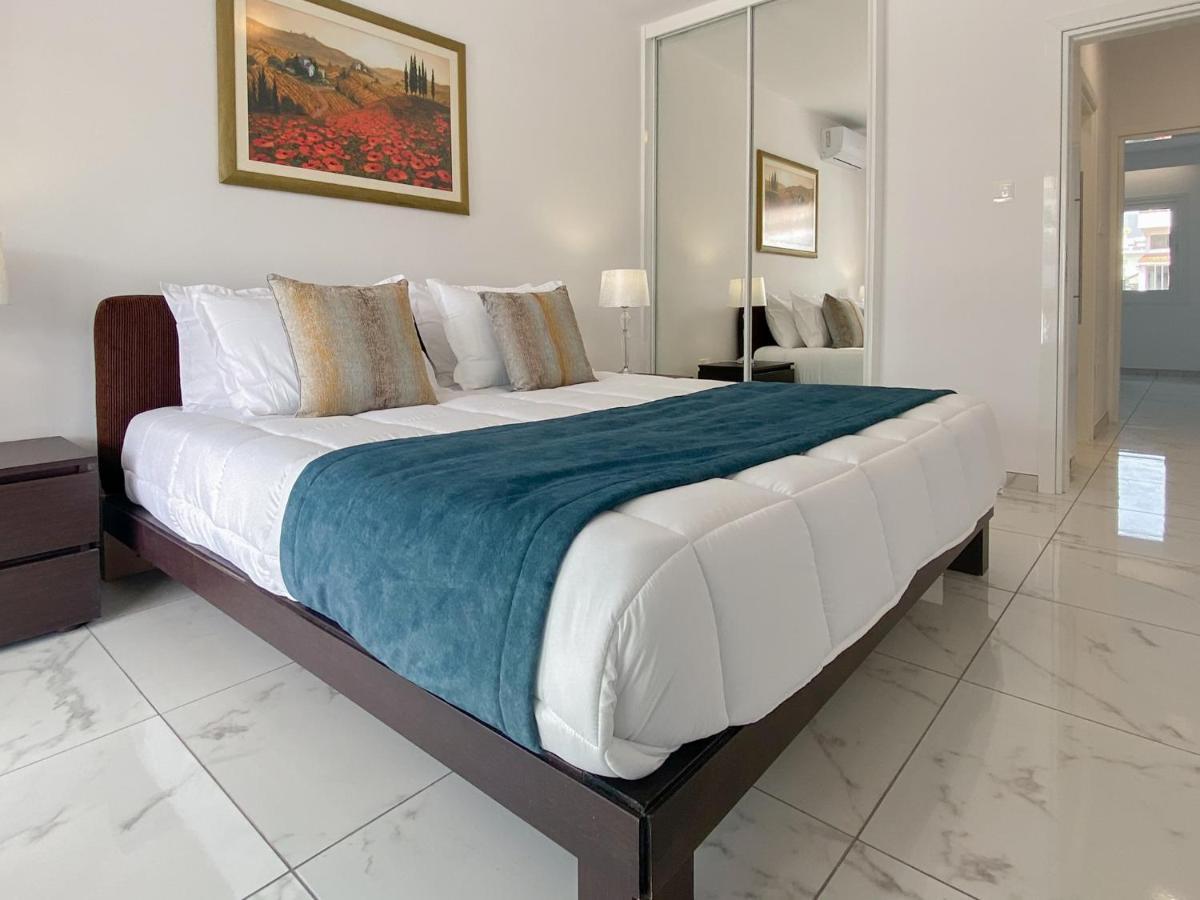 Phaedrus Living: Luxury Flat Semeli Apartamento Pafos Exterior foto